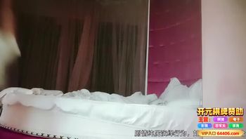 勾搭良家少妇酒店偷情，后入深插吐槽受不了