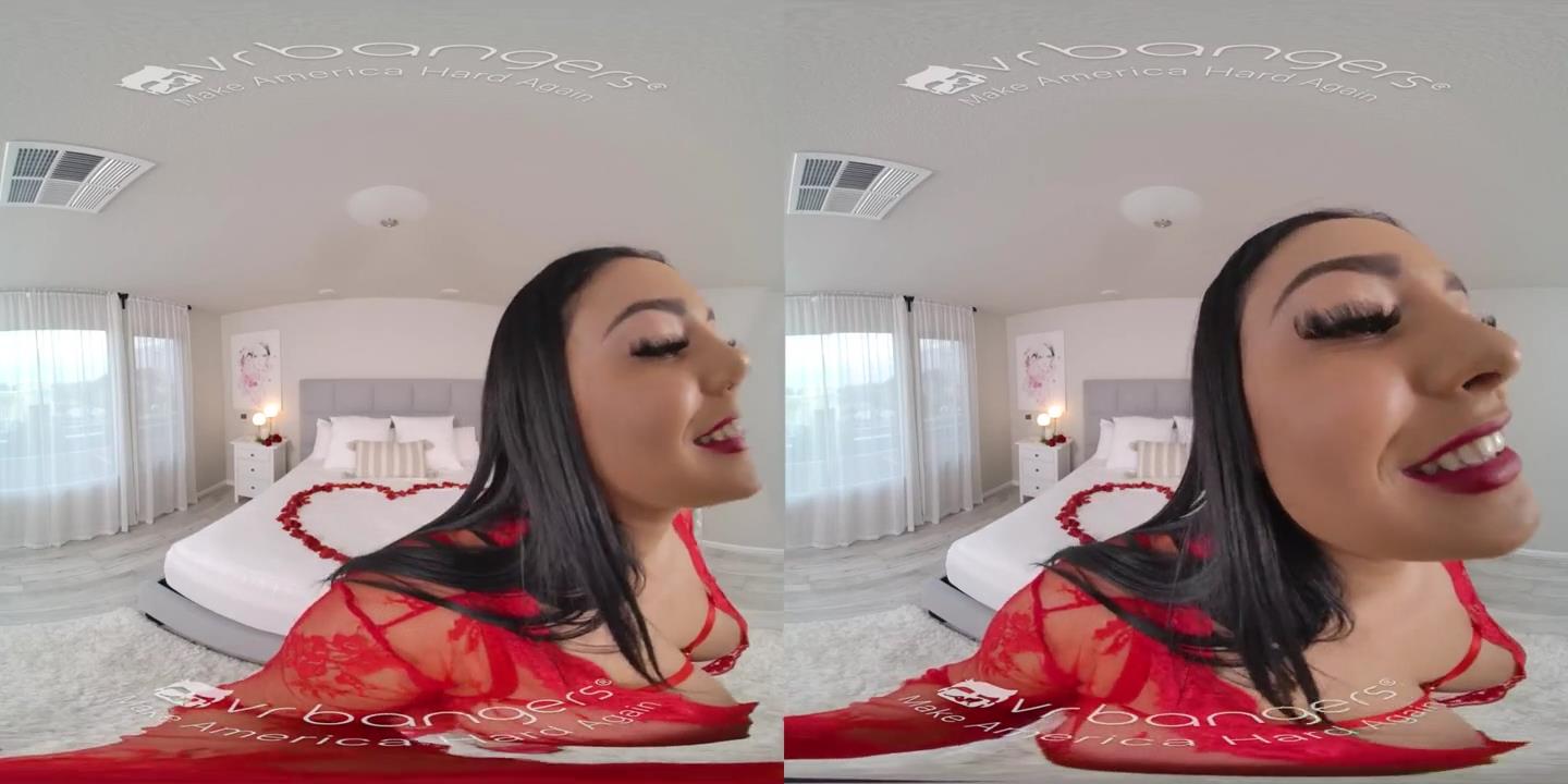 VRBANGERS情人节特别节目与曲线优美