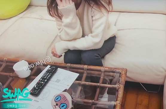 《男友抓奸在床》送货员 VS 小骚“货”